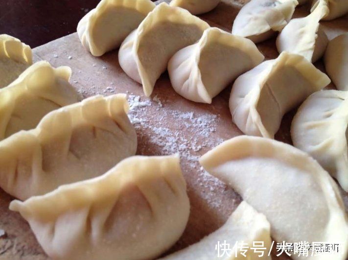 调肉饺子馅，为啥不要料酒和十三香？听听厨师怎么说，很多人做错