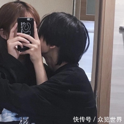 “老婆,我好想你”|情侣头像