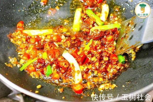 蚝油并非万能提鲜剂,谨记“5不用、2不吃”,否则菜味怪异难吃