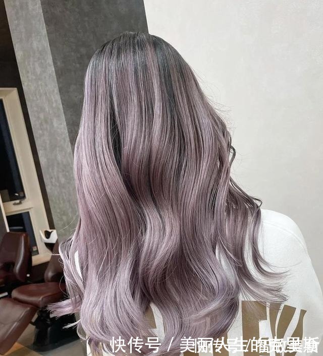 发质|是时候染发了!过年适合染这几款发色,显白又气质