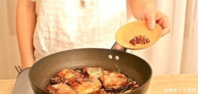 香内嫩|外香内嫩的红烧带鱼走一波,好吃的秘诀就在配料!