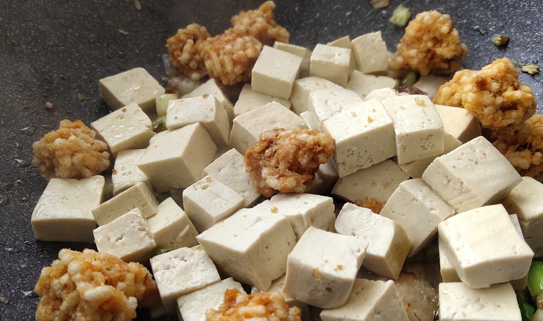 入冬后，我家吃10顿豆腐，8顿是这种做法，嫩滑入味，孩子上瘾了