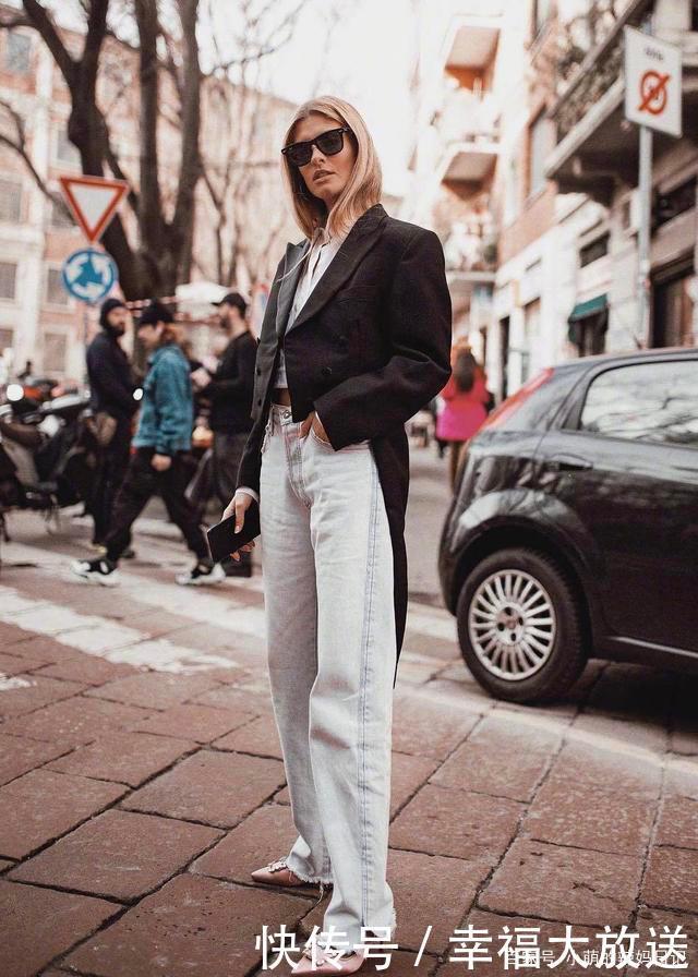 女人过了50岁就放弃穿“裙子”吧!换上这3种穿搭,从阿姨变回姐姐