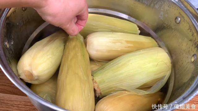 食用碱|煮玉米时一定不要只用清水,水里加点“它”,香甜软糯,太香了