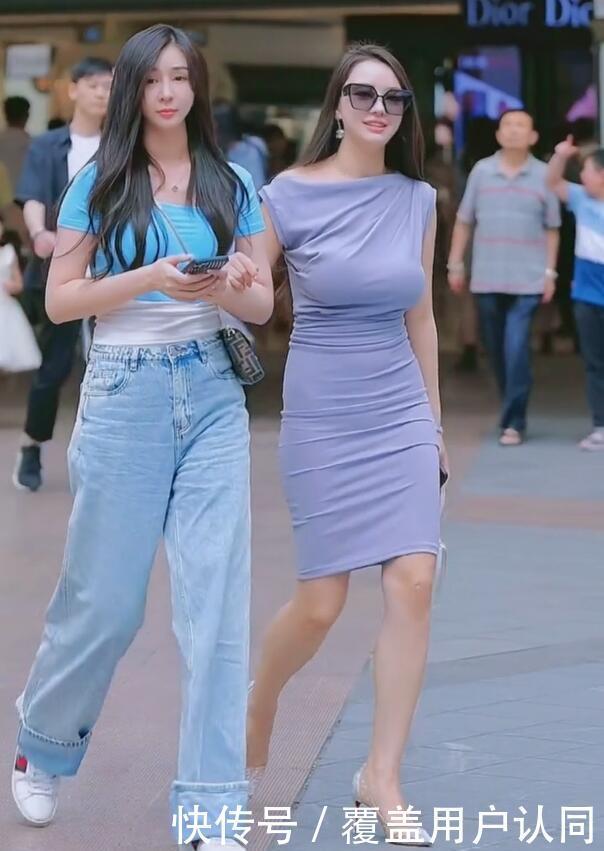 时尚|牛仔裤VS紧身裙,不同的休闲时尚,各有其魅力