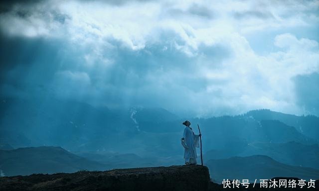 父亲王华|恶僧纵虎杀人,老虎不敢下口,铁观道人:真乃神人也