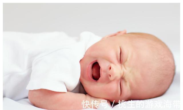 判断|哭、吃手是饿了吗?判断母乳喂养的小宝宝饿了,注意3个饿了的信