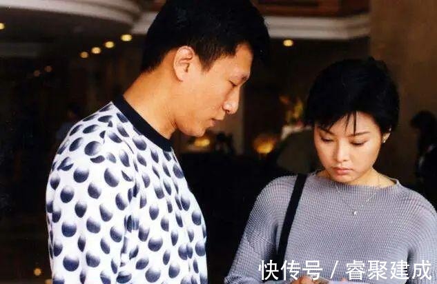 清醒|孫紅雷的“清醒”，會(huì)讓多少中國的年輕明星“臉紅”？