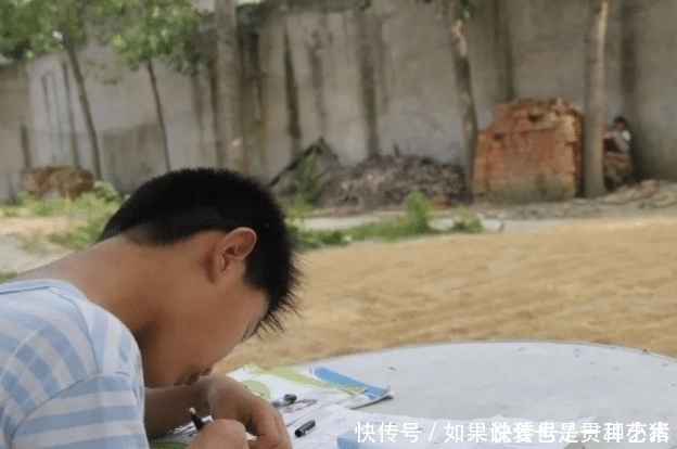 臭毛病|父母经常发现孩子身上有这几个“臭毛病”,说明他们会越来越优秀