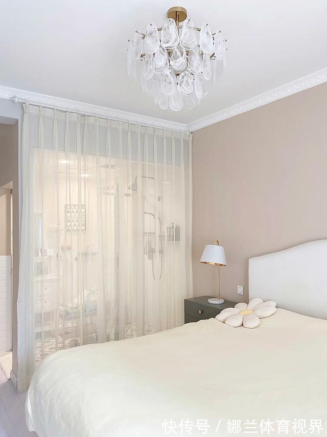 墙面|她家88平米,进屋就被阳台迷住了,全屋更是温馨又治愈,好舒服