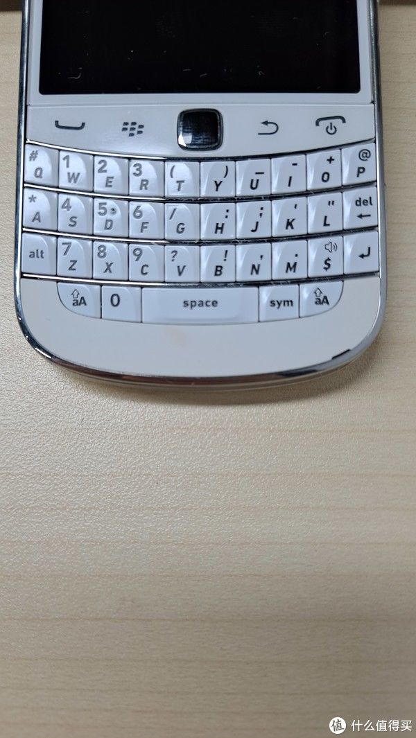 电池容量|开箱晒物 篇十二：全键盘手机的巅峰一定是黑莓，黑莓的巅峰机型绝对是9900-记我的老宝贝儿黑莓9900