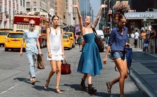 如何选择适合自己的连衣裙？这三招要牢记，让你这个夏季悄悄变美