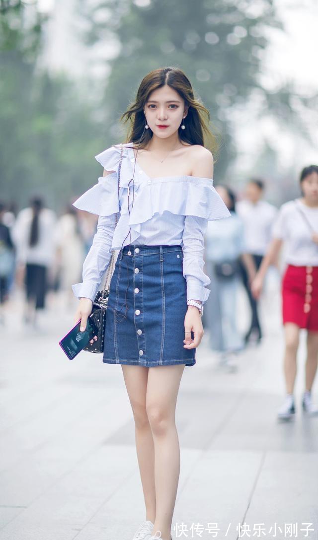 波点 选好适合自己的连衣裙,造型才能远离沉闷感,裁剪独特