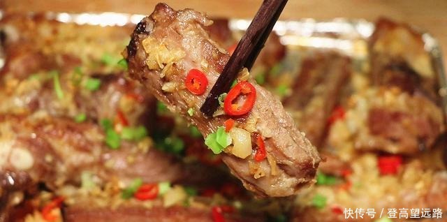 爱吃排骨的要收藏,掌握这个特色做法,连挑食的人都爱吃,超简单