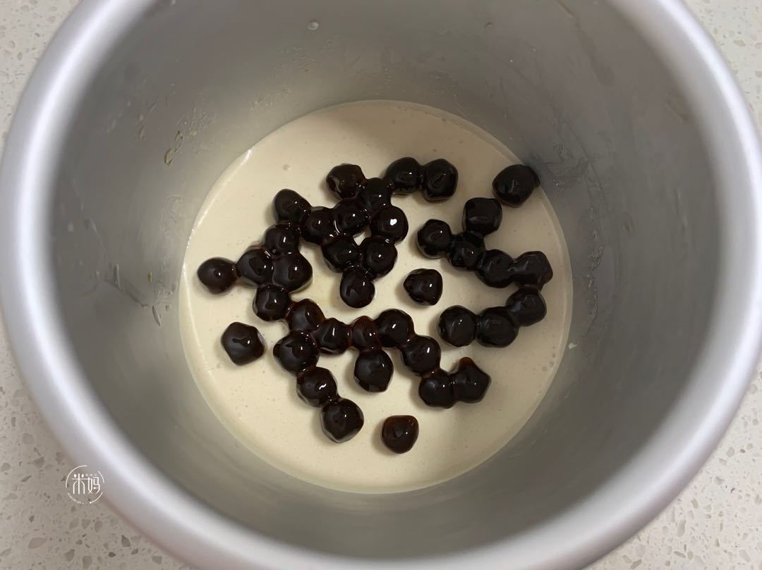 不用烤箱,就能做慕斯蛋糕,口感细腻丝滑入口即化,吃一口真满足