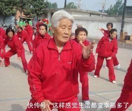 维生素|医生提醒:65岁以上,注意补充这3类维生素,有助保持身体健康