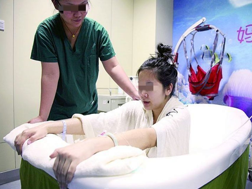 姿势|产妇生娃“姿势”都有哪些“横躺站跪”超乎想象，看你适合哪个