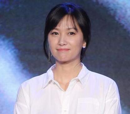 徐静蕾|相恋11年的他们,始终坚持“不婚不育”,他们是如何做到的