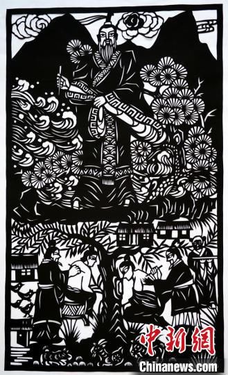 民间|高手在民间！且看这名保安用剪纸诉说中国神话故事