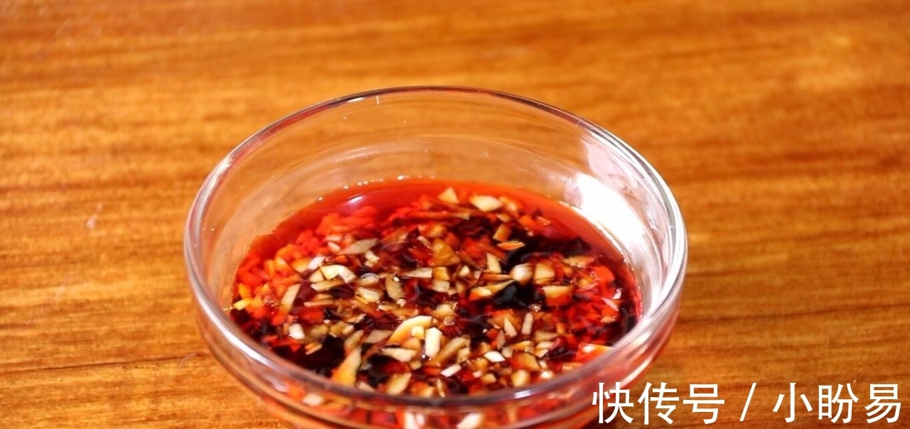 油炸|不放油炸，不用油煎，学会鸡翅的新做法，好吃到吮指，皮滑肉嫩