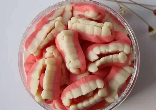 汉子|不忍直视的6种“奇葩零食”，如果全都吃过，我敬你是条汉子