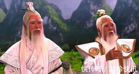 三霄娘娘@有两个步步生莲的神仙,如来佛祖的法宝破碎,元始天尊落荒而逃!