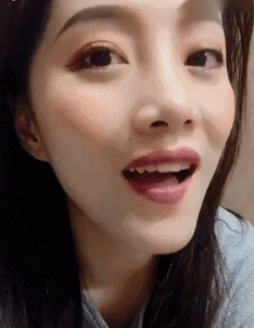 |搞笑GIF段子:哥们,你这车的动力不错,在参加比赛吗?