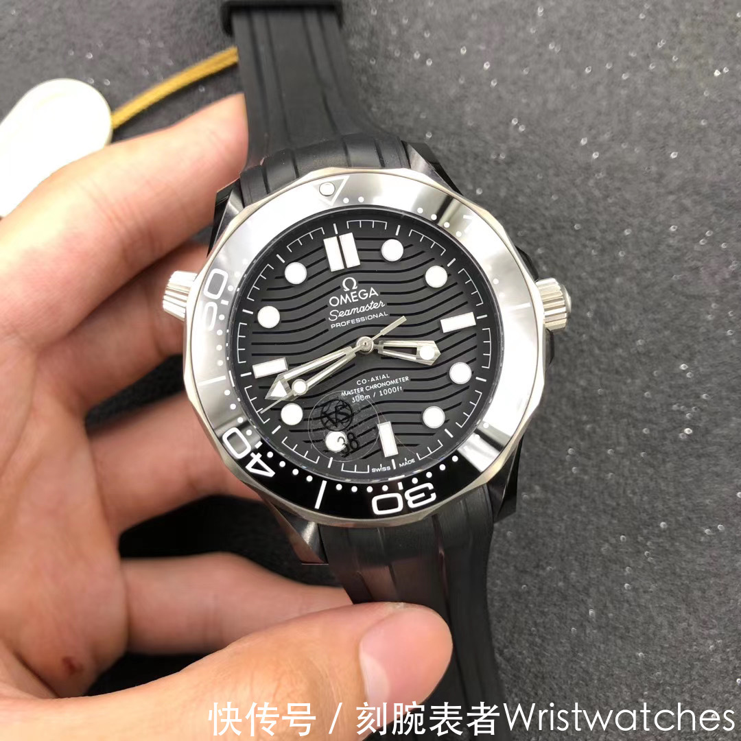 评测|VS厂欧米茄海马系列300米陶瓷腕表做工评测!