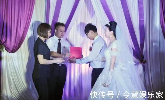 小李|“宁可生没出息的儿子,也不要有出息的女儿”这位爸爸的话很现实