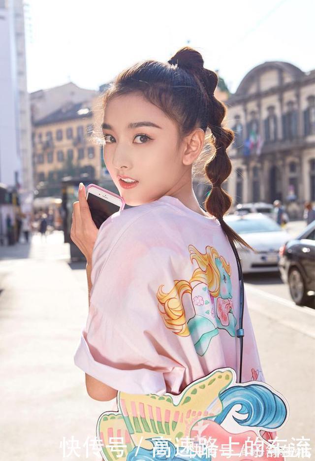 女生|女生再懒也别总披头散发,试试这4款流行发型,不仅减龄还显脸小