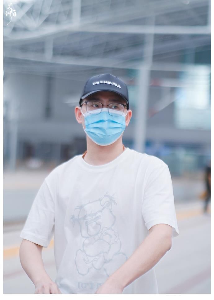 张鹤伦|《德云斗笑社》第三站录制，提醒部分粉丝：爱他们就不要去私生！