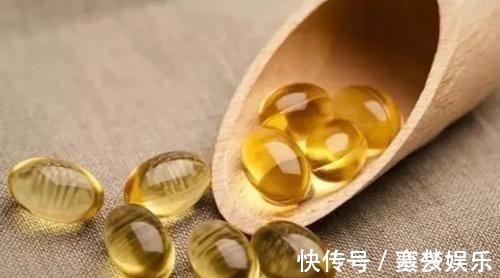 维生素e|吃维生素E好处多，每晚睡前吃1粒或能帮你解决这4个烦恼