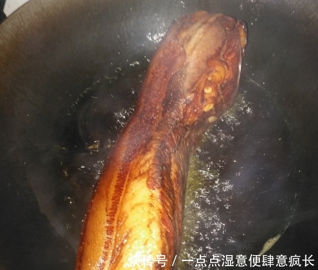 梅菜扣肉,香而不腻,解馋下饭