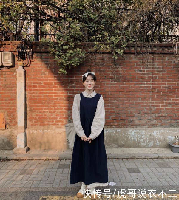 清冷简约的ins风春装值得拥有，舒适又清爽，让人一眼就爱上