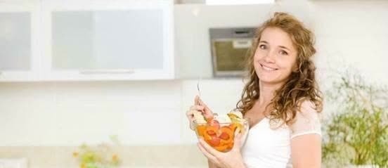 食物|孕吐严重,医生“怂恿”吃辣条,医生:孕期真正该忌口的是这4种