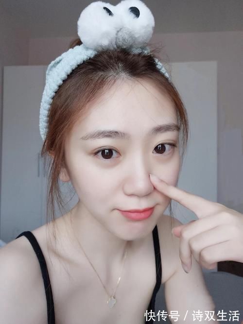 卸妆油|去黑头粉刺闭口最有效的方法有哪些?几个小方法,来试试吧