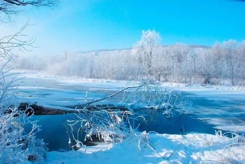 内蒙古隐藏的边境天路，赏世界级冰雪奇景，资深驴友才去过