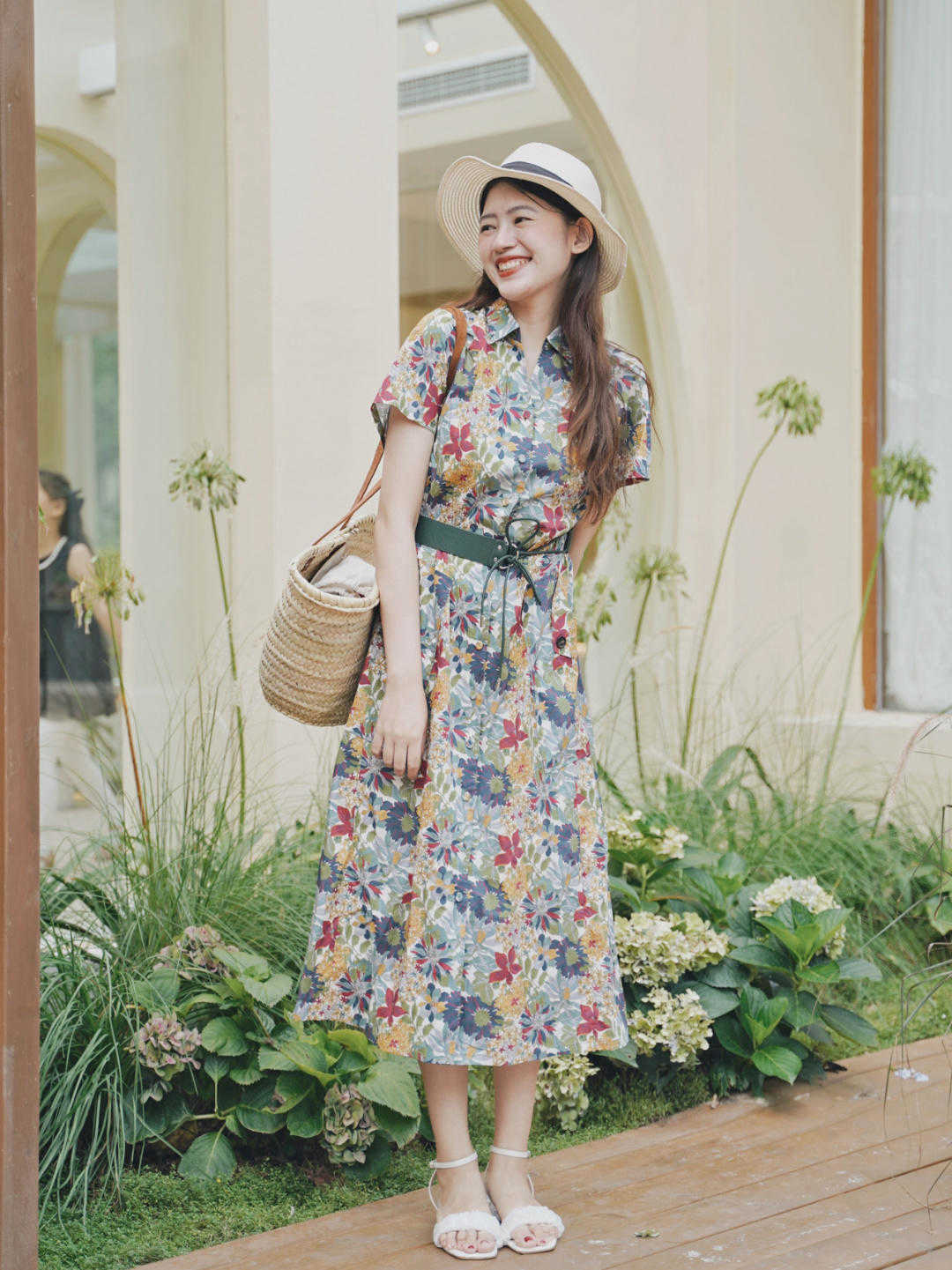 高跟鞋|初秋这样穿“裙子”优雅大方又显气质,显高显瘦还百搭,值得借鉴