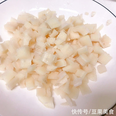 美食|陕西人饭桌上必不可少的美食～八宝辣子