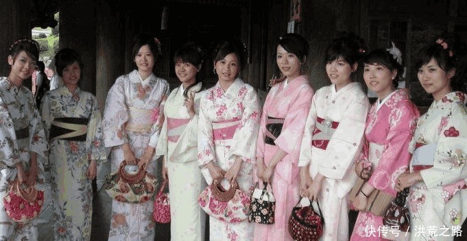 中国的文化|日本一学者出上联日本东升,光耀九州四国,网友对下联霸气回应