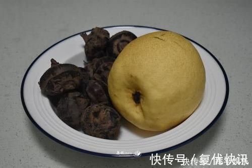 清热|用水果煮一锅汤,天然的甜味,简单快捷,清热润肺,春天上火要多喝