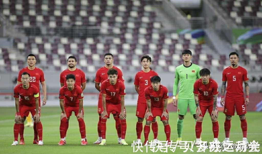 国足|日本混血球员阿道,火速归队!赵震:我担心国足教练组被吓怂了