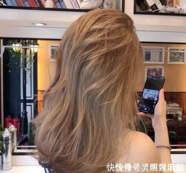 头发|染发后少做这些事，才不会掉色快，难怪头发毛躁还难看