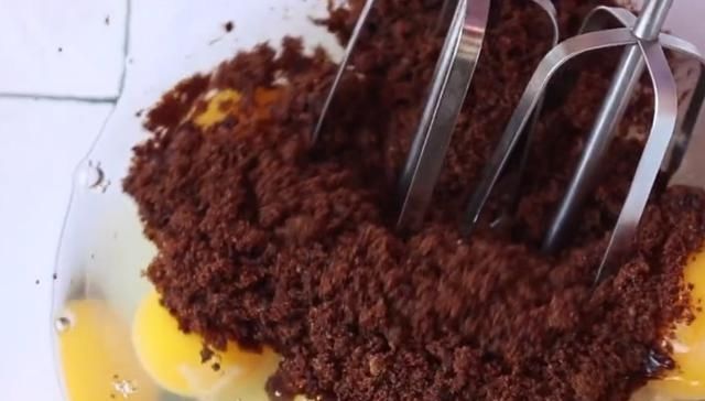 详细|想吃枣糕不用买,没有烤箱也能做,教你详细做法,新手也能零失败