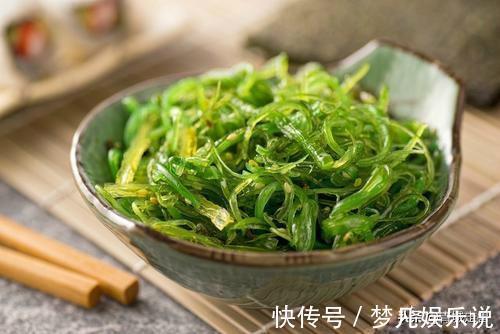 体重|女人腹部赘肉多，建议平时多吃这5种食物，体重蹭蹭掉回两位数