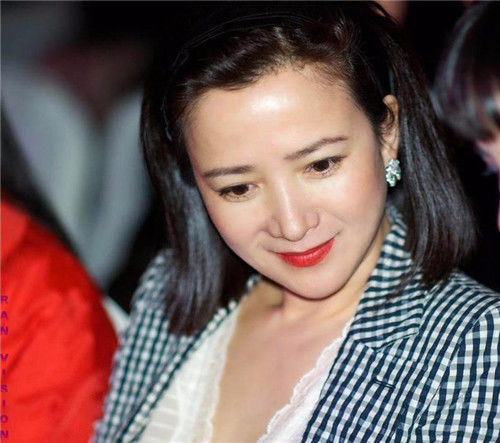 少林俗家弟子#她是唯一演全四大名著的人，因太美在车站被发掘，今57岁依然很美