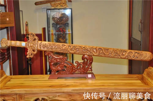 玉杯$目前已消失的3件稀世珍宝,件件价值连城,第3件只在电视里出现过