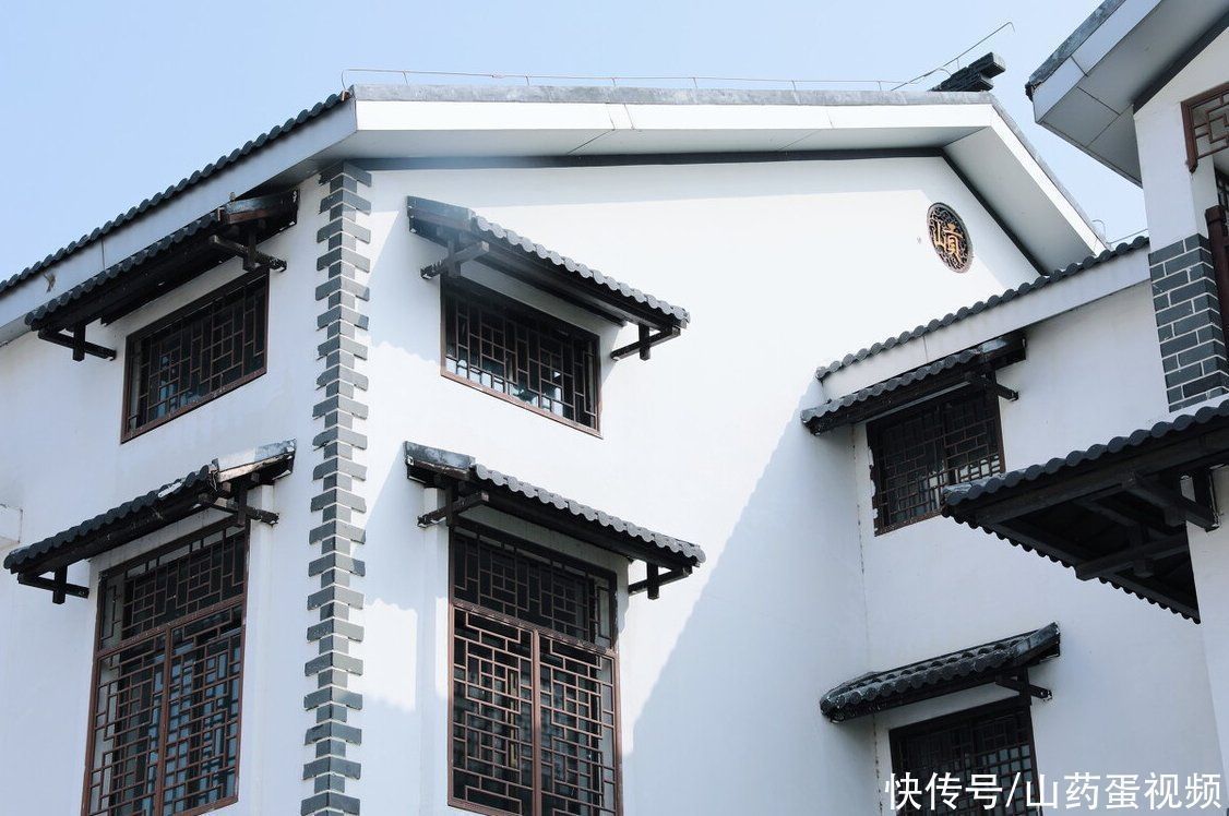 中介|买二手房警惕4个“陷阱”,容易被房东钻空子,或将钱房两失