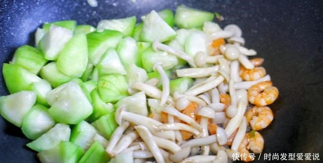  三伏天|三伏天，吃肉吃鱼都不如喝这汤，高蛋白低脂肪又美味，鲜香开胃