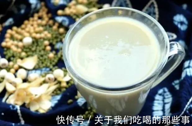 祛湿|三伏别喝牛奶了,多喝这种豆浆,清热解暑,降火祛湿,气顺心不烦